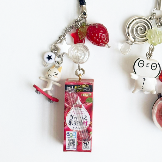 Red Misc (˶ - ₃ -˶)♡ 🍣