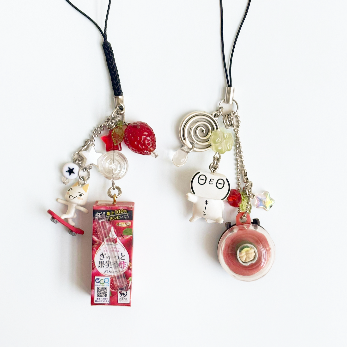 Red Misc (˶  -   ₃  -˶)♡ 🍣