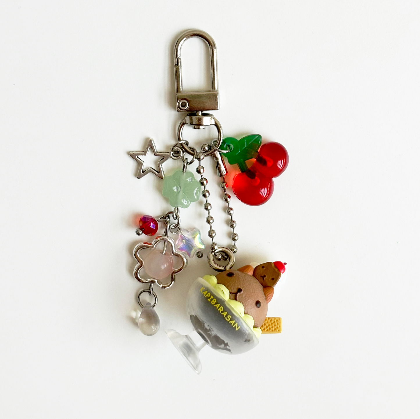 Kapibarasan Parfait Keychain  ⋆₊˚⊹🍒